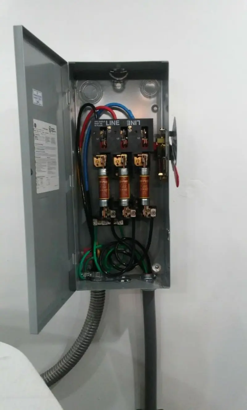 Three-phase disconnect switch installed for Smoke Detector Installation in Demarest